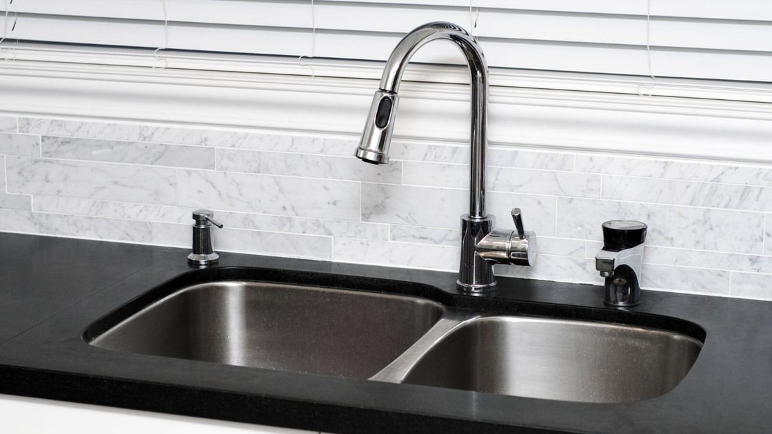5 Simple Fixes for a Leaky Kitchen Faucet_The Geiler Company