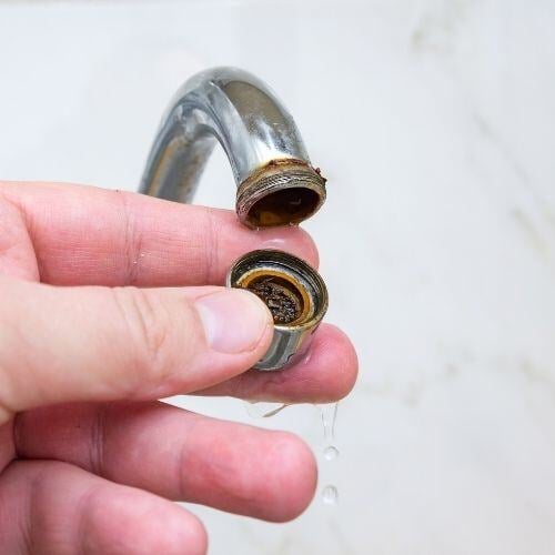 5 Simple Fixes for a Leaky Kitchen Faucet_aerator_ the geiler company