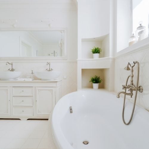 Best DIY for Cleaning Your Bathtub_ make your bathtub sparkle_The Geiler Company