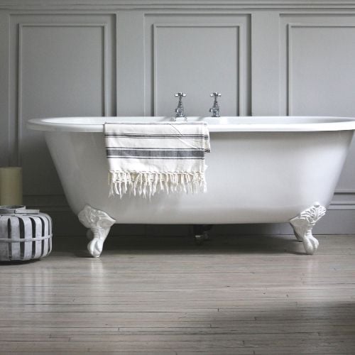 Best DIY for Cleaning Your Bathtub_ upgrade_The Geiler Company