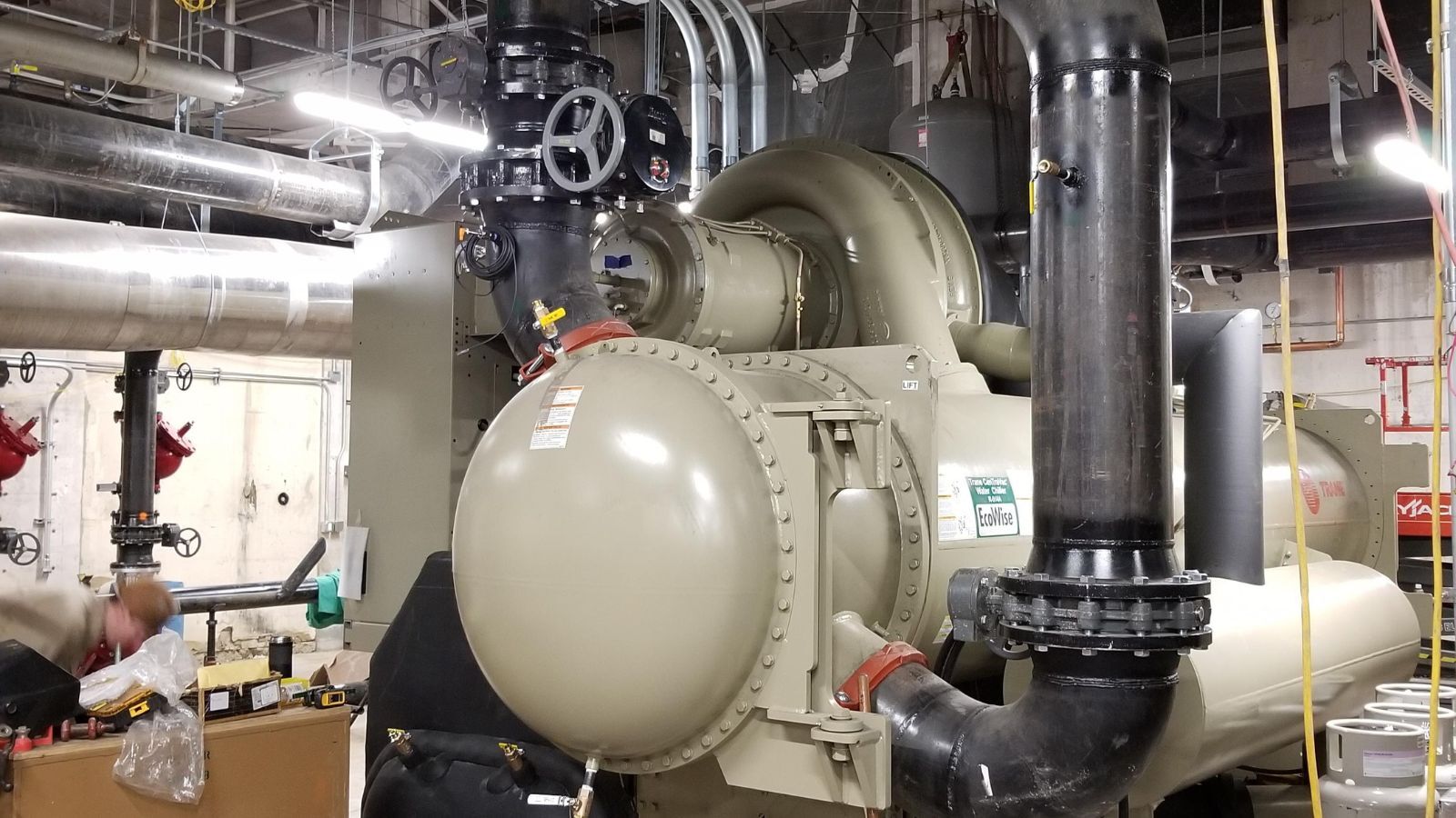 commercial HVAC_ chiller installation_the geiler company